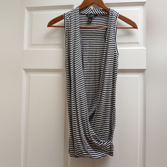 Racerback Stretchy front mock wrap,black/white stripe 24" Long. 16" Pit2 Pit - Picture 2 of 9